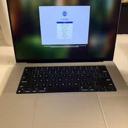Apple MacBook Pro 16” M3 Pro 18gb Ram 512gb AppleCare Plus 2027!