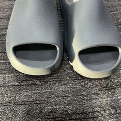 Yeezy Slides
