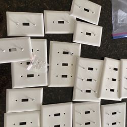 17 Wall Plates With Screws
