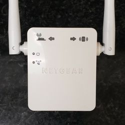 Netgear WIFI EXTENDER 