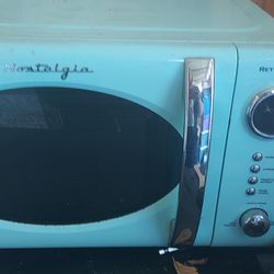 Nostalgia Microwave And Coffee Maker/toaster Oven 