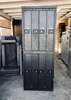 Penco 8 Door Hanging Garment Locker, Combo Lock, 30-3/4”W x 21-1/4”D x 80-3/4”H, Silver.