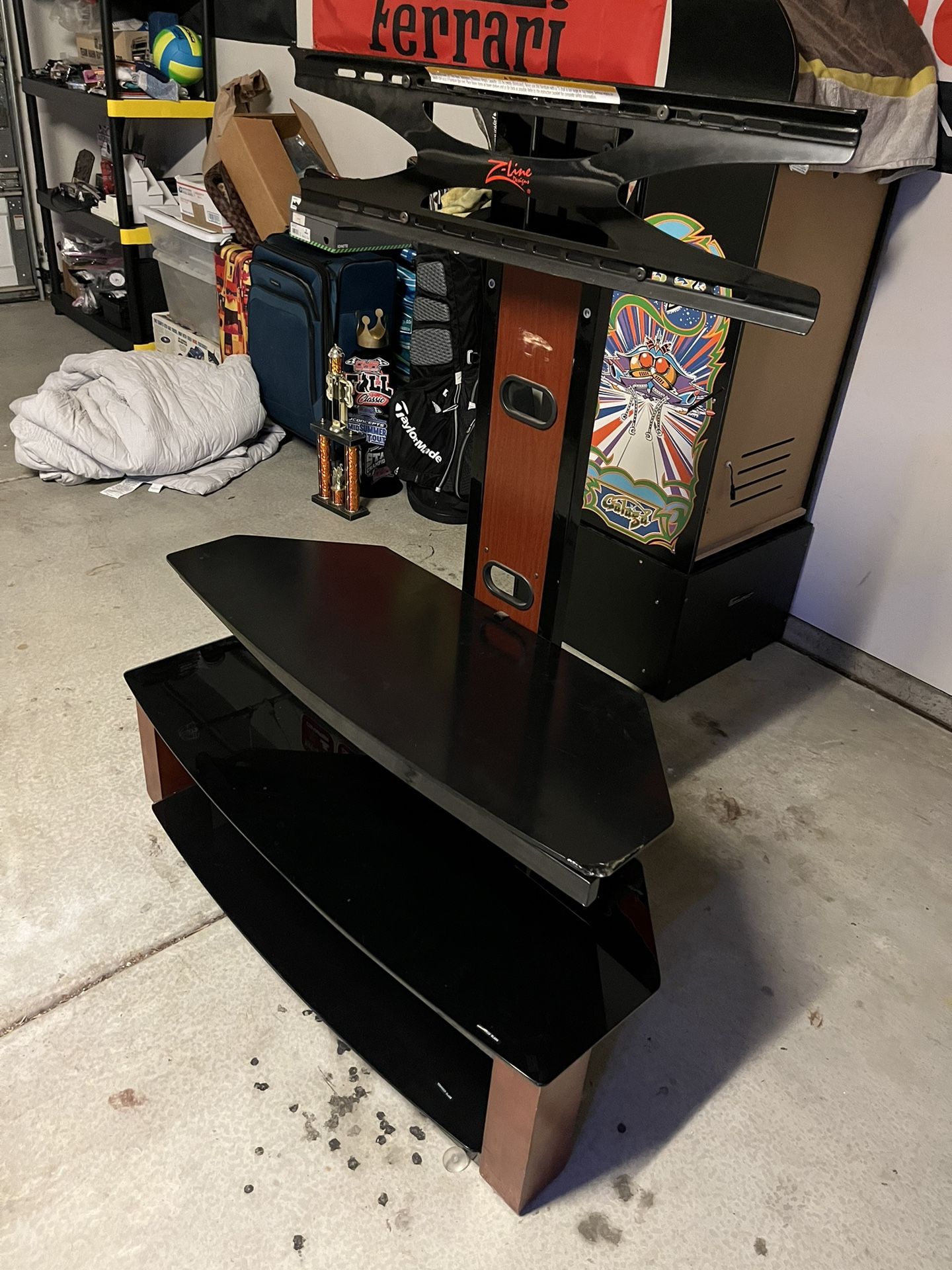 TV Stand / Entertainment Center