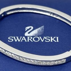 Swarovski Crystal Rhodium Plated Hinged Oval Bangle Bracelet