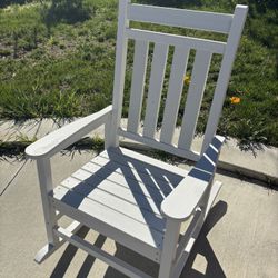 Brand New Oversize Rocking Chair With Cushion Assembled 