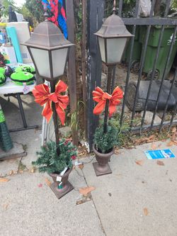 Entrance Christmas Lamps