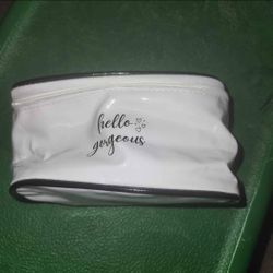 Hello gorgeous makeup bag (x2)