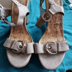 SBICCA Wedges New Sz 6 silver/gray