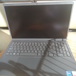 DELL Inspiron 15 Laptop 3530 - $250 obo