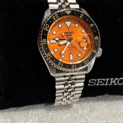 Seiko 5 GMT Watch 