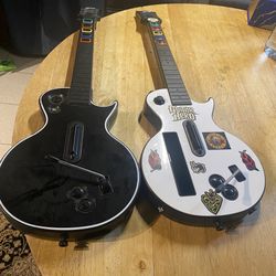 Guitar Hero Wireless Guitars - Set of 2 (Les Paul Style)
