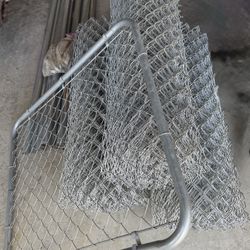 Chain Link 4 Feet High 150 Feet +  Gate And Posts