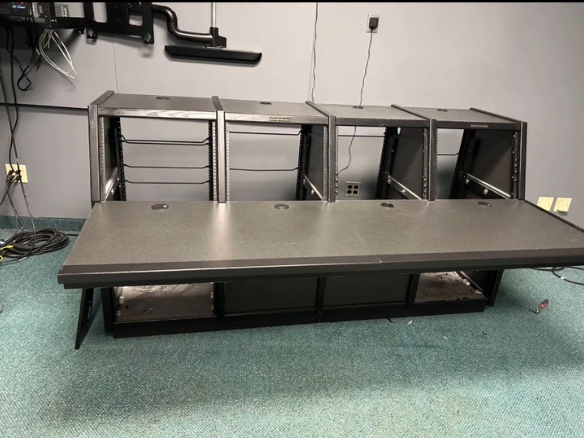 Professional Studio Work Station Furniture