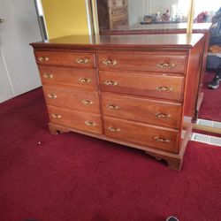 Cabinet $80 Good Condition