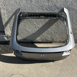Honda Civic 2022-2024 Tailgate