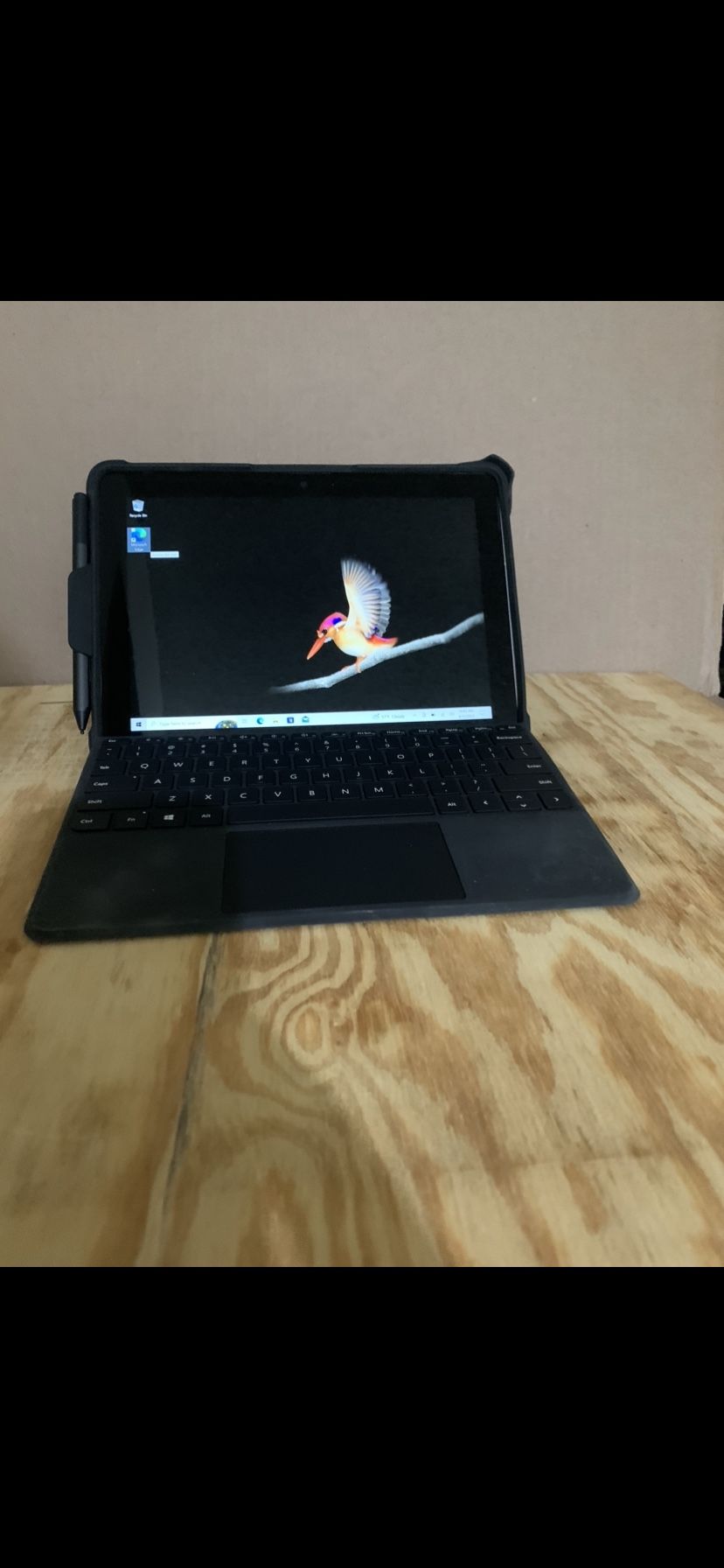 Microsoft Surface Go
