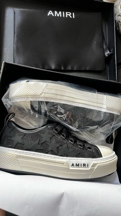 AMIRI stars court low black