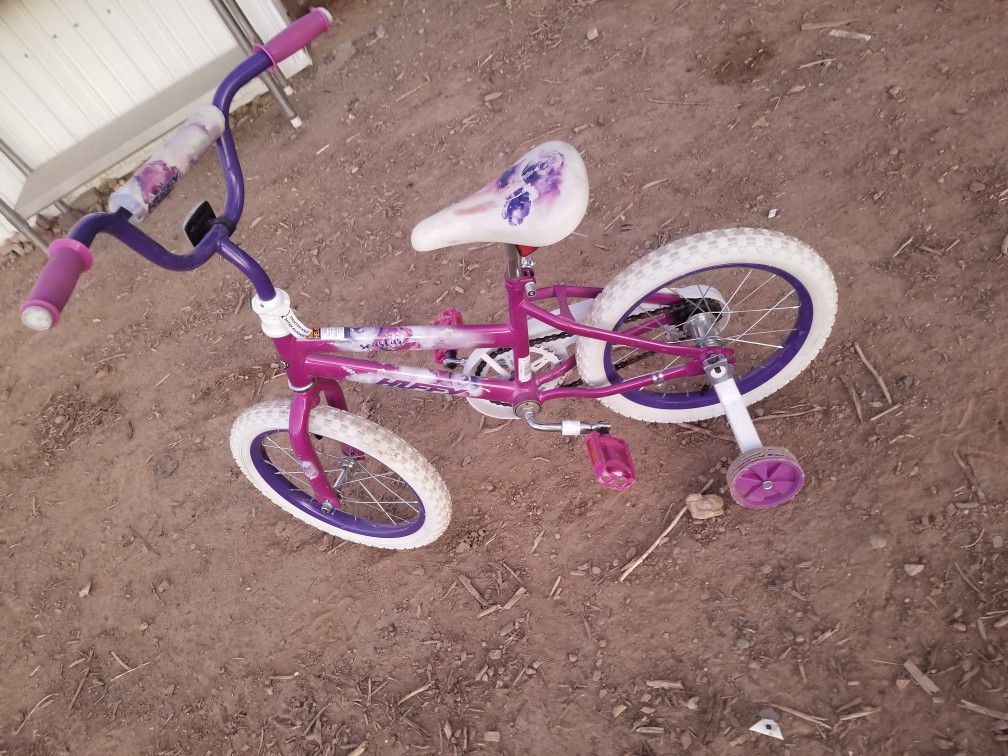 Little girl bike