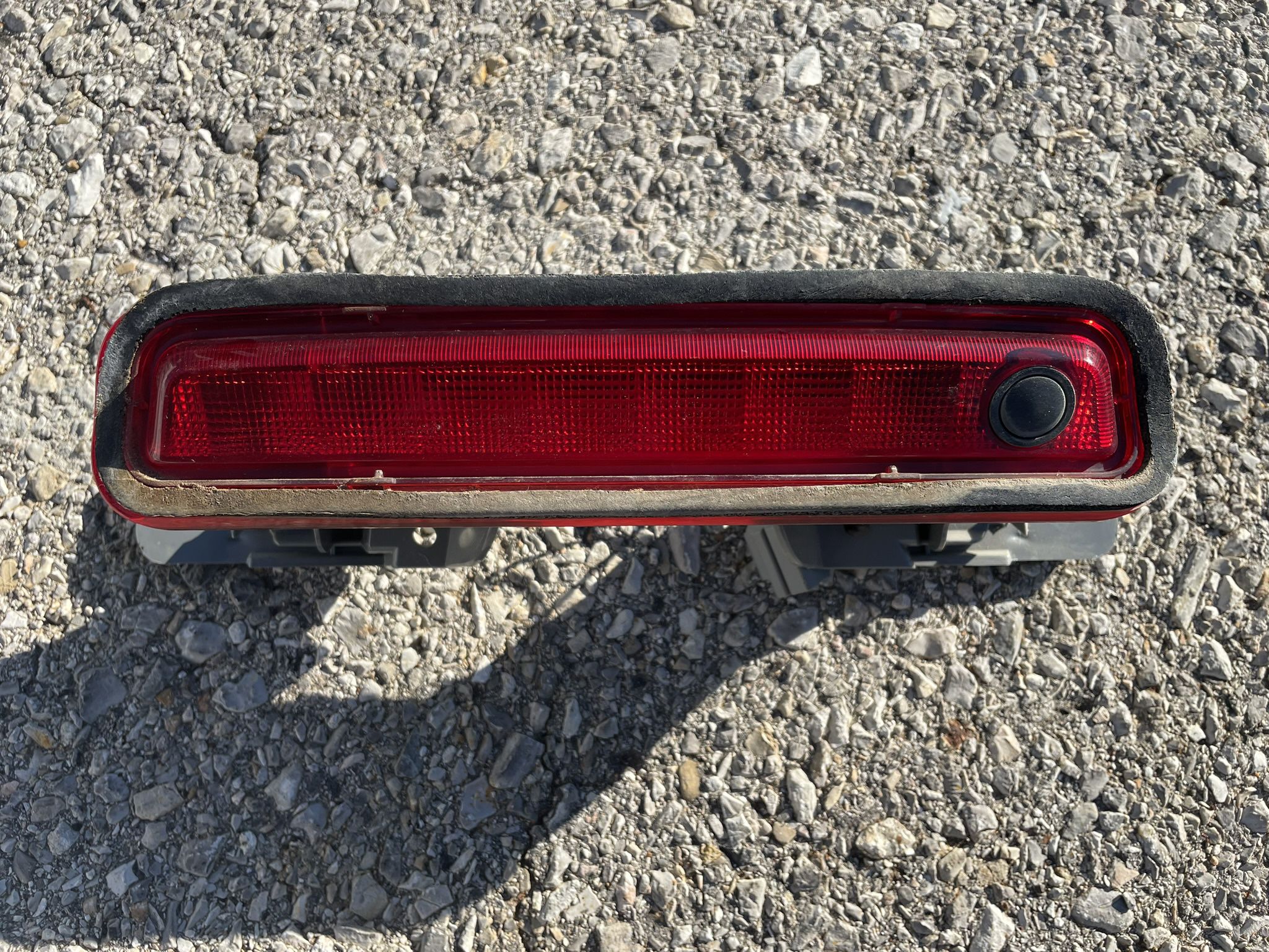 11 12 13 14 DODGE CHARGER R/T REAR TRUNK BRAKE LIGHT NO. 3 ASSEMBLY