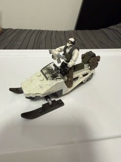 Mega Bloks Call of Duty Mountain Recon set, never used, perfect condition like new,