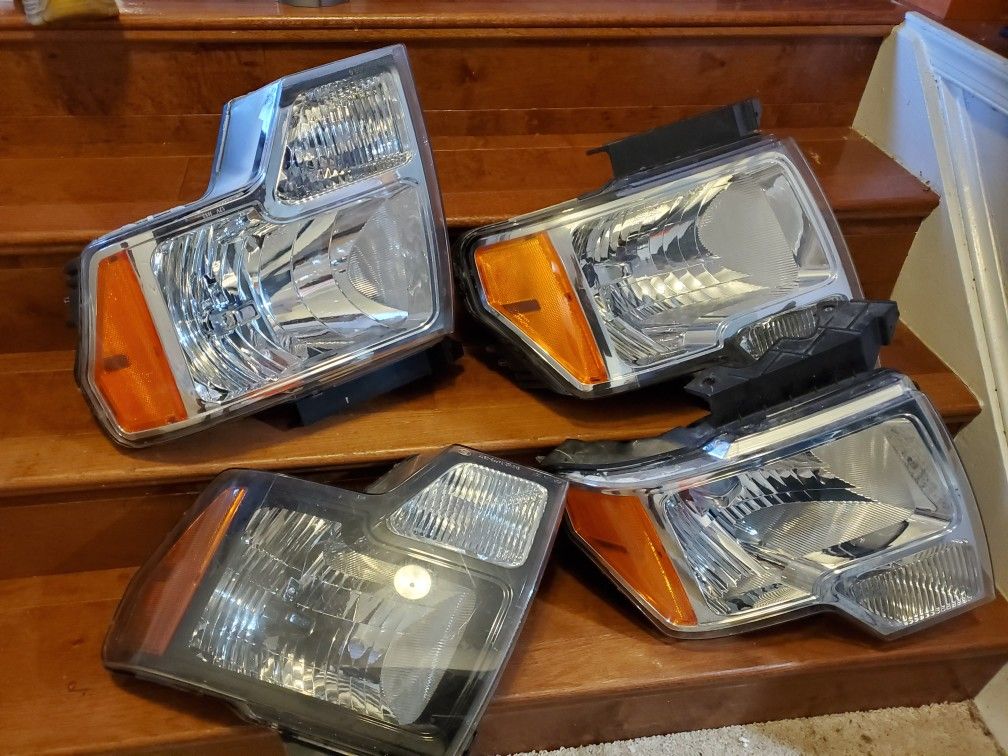 Head lights ford F150 (2009-2013)