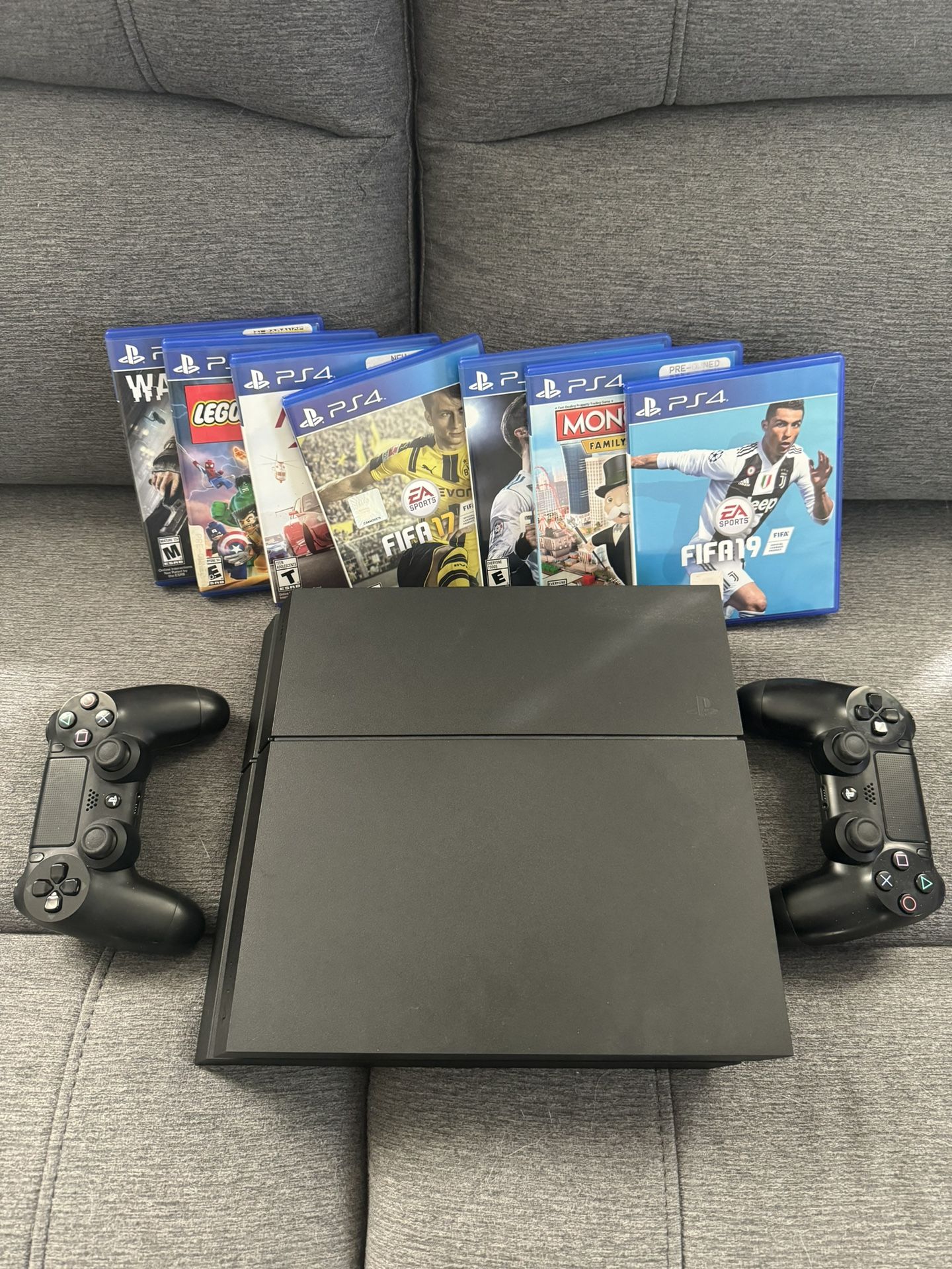 PS4, Controller And Games.