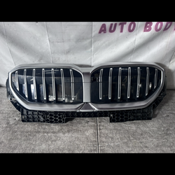 2024 - 2025 BMW 5 SERIES BUMPER GRILLE & SUTTER OEM