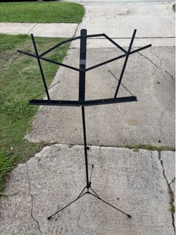 Sheet music stand
