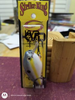 FISHING STRIKE KING SQUARE BILL CRANTBAIT 2.5 NEW FISHING STRIKE KING SQUARE BILL 2.5 oz