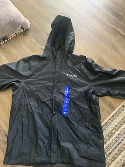 COLOMBIA WINDBREAKER SIZE LARGE