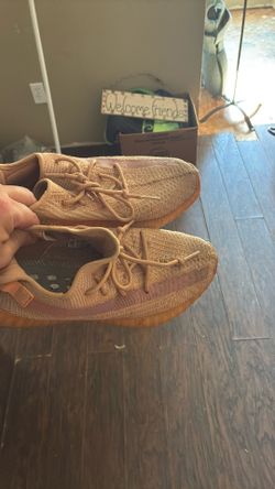 Yeezy Boost Shoes 10’s