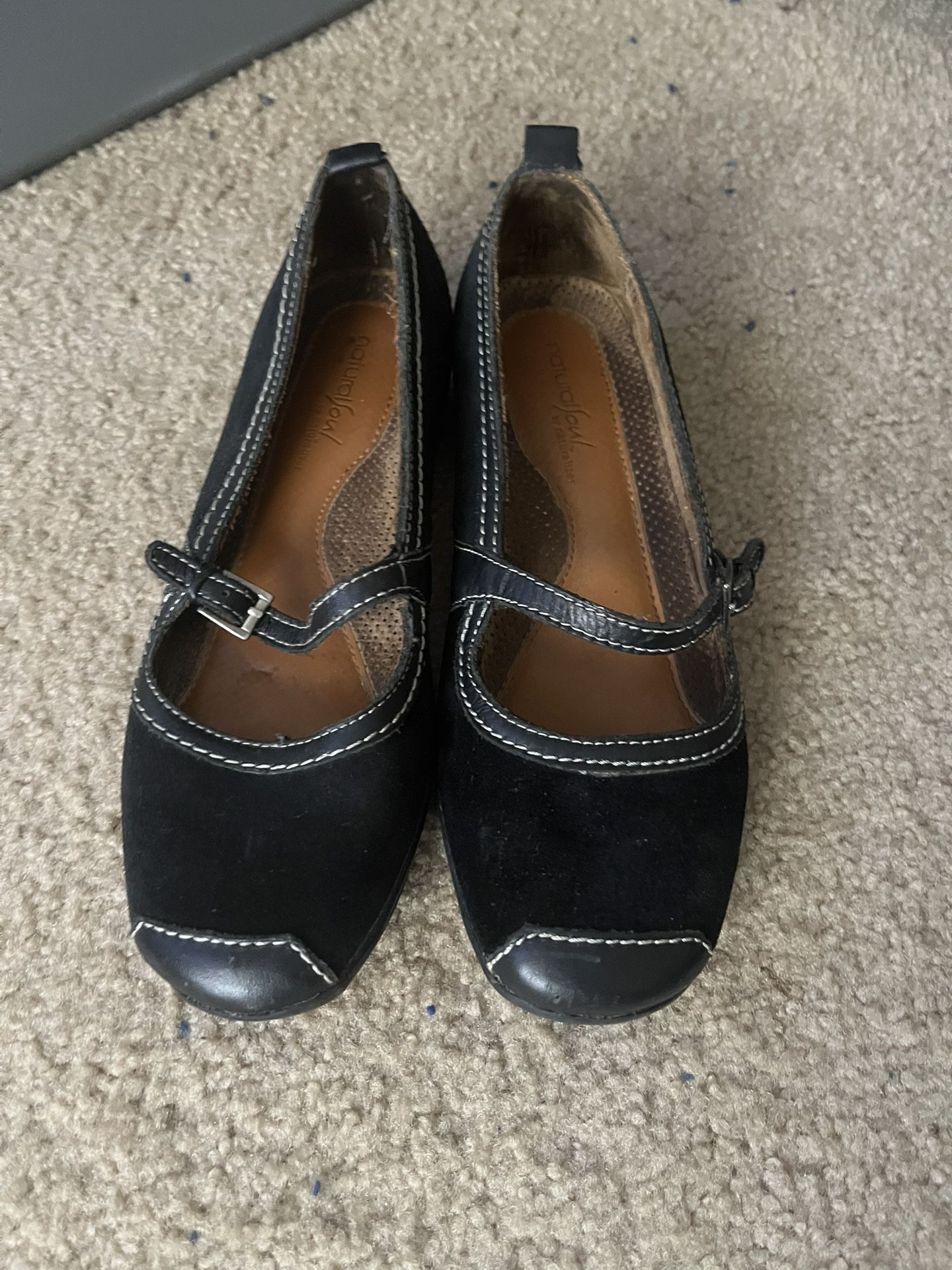 Black Flat Shoes Women’s 8.5