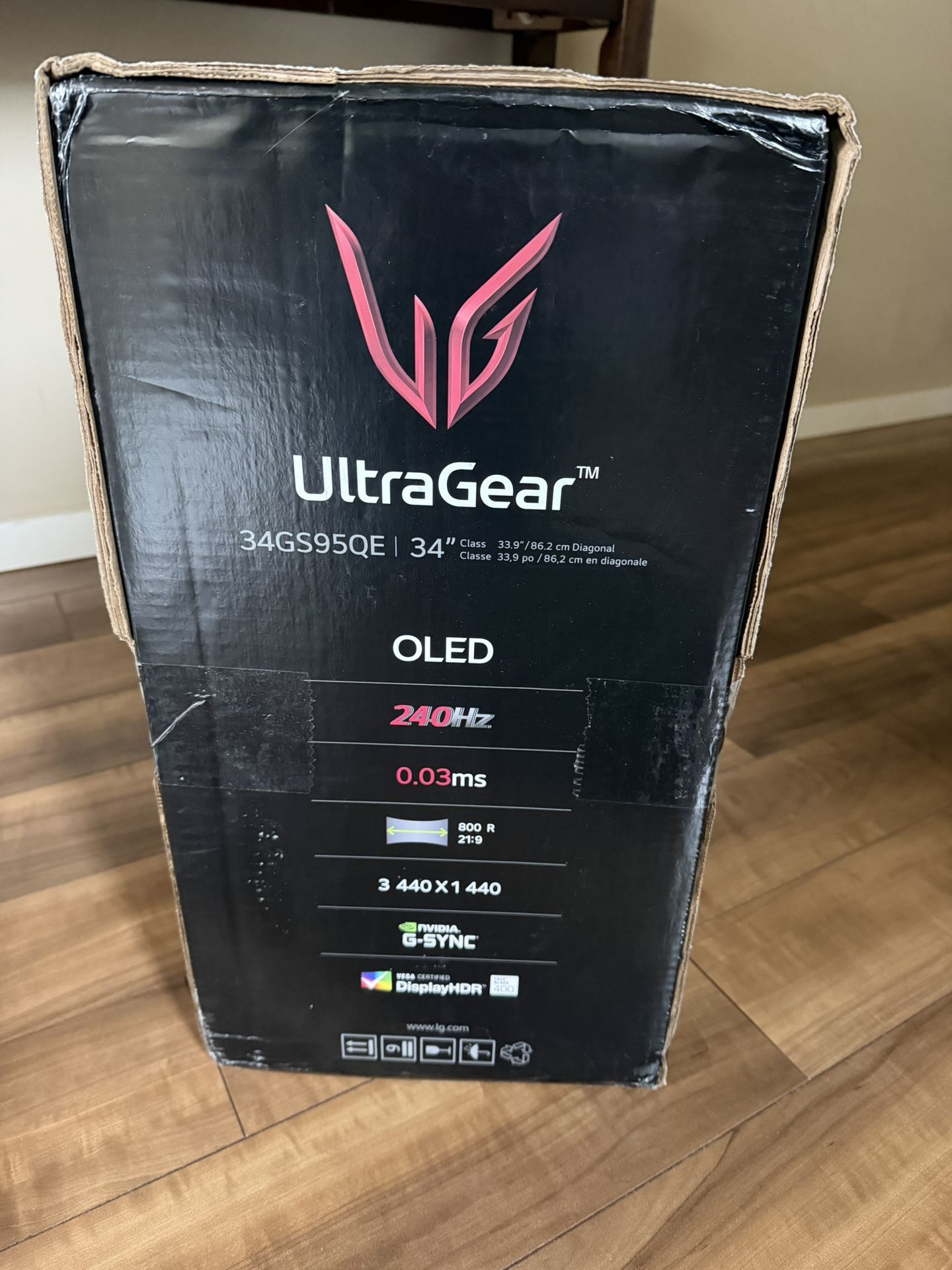 LG 32” OLED Curved Monitor
