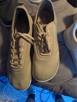 Hike Footwear Tan Mesh Lace-Up Sneakers Mens Size 10-10.5 Hike Shoes with Tag