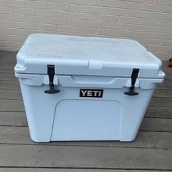 Yeti Tundra 50qt Cooler Discontinued 