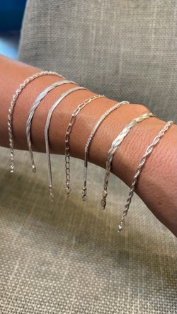 Set of 4 Silver Chain Bracelets