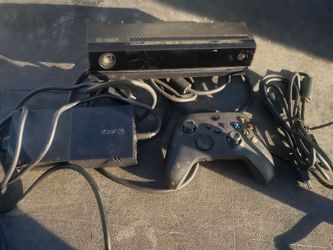 Xbox One Controller, Kinect, Power and AV Cords