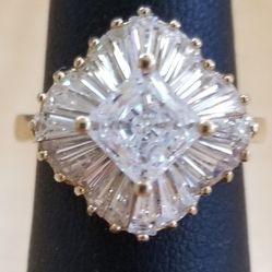 Ring 14kt Yellow Gold And Czs