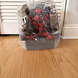 Deadpool Popcorn Bucket