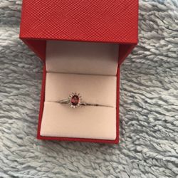 Beautiful Garnet Genuine Stone Ring 