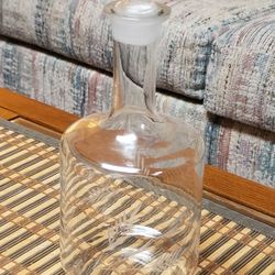 Vintage Wine/Liquor Decanter