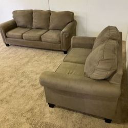 Couch and Loveseat *Free Delivery*
