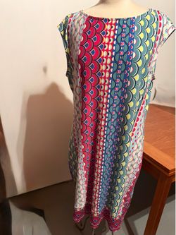 Summer Dress Sleeveless Knee Length Round Neck Stretch Donna Morgan Size 16
