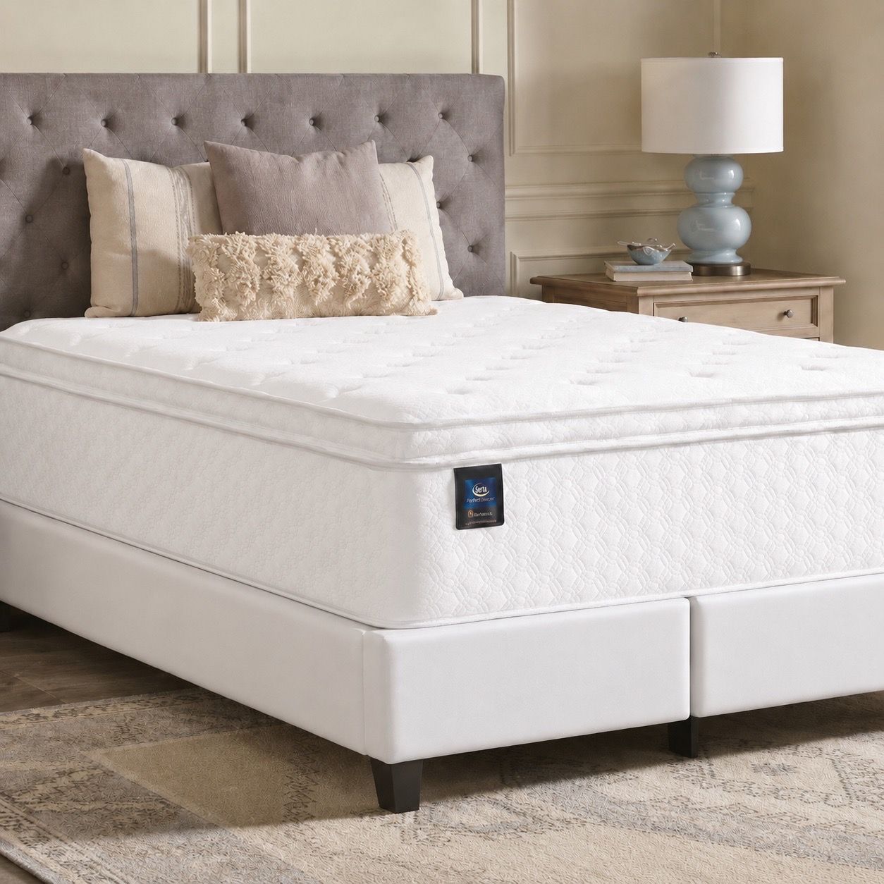 Queen Sealy mattress & 2 pc. Box spring