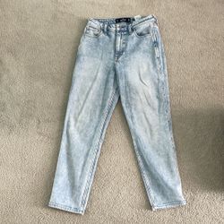 Hollister Mom Jeans