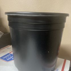 3 Gallon Plastic Nursery Pots