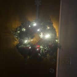 Christmas Door Reef With Lights