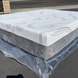 Organic Cool Gel Memory Foam King Size!•••