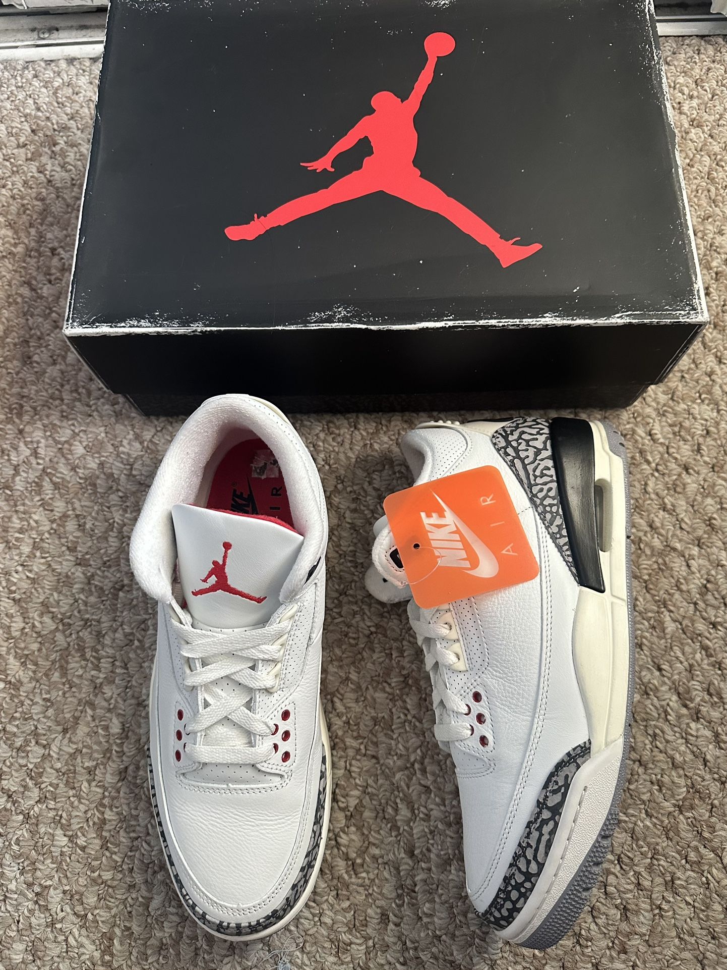 Nike Jordan 3 Og Reimagined  “White Cement ” Size 8.5❤️‍🔥 (VNDS/ Worn 2x)