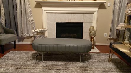 Grey Faux Leather Channel-Tufted Oval Bench